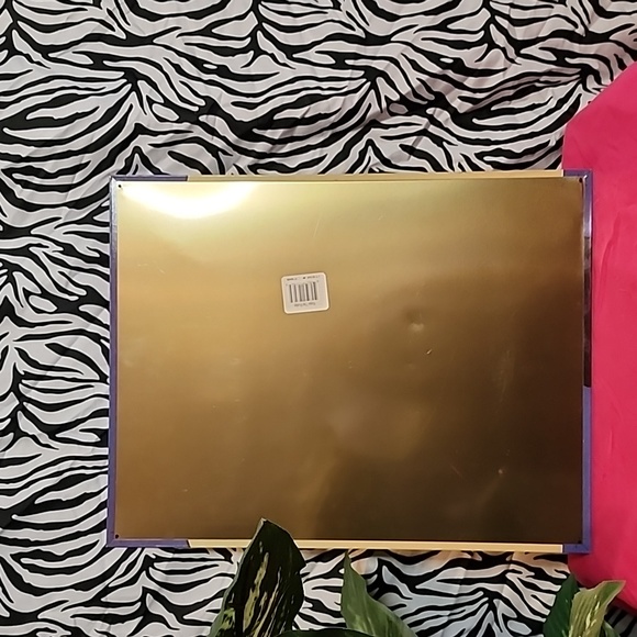 Rosie The Riveter Metal Sign. Excellent condition and ready to empower you! - Picture 2 of 2